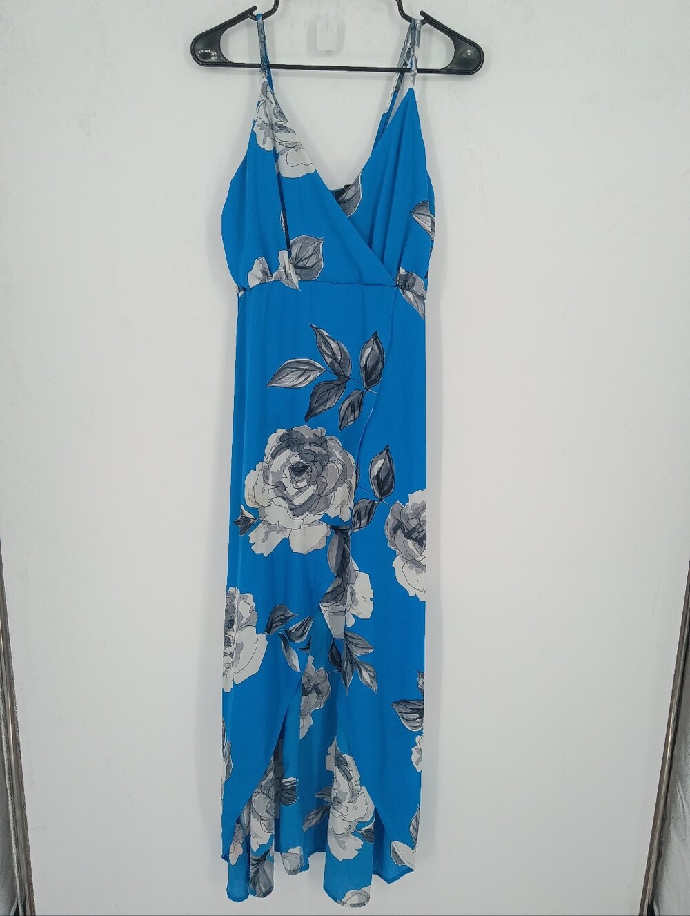 Blue Floral Maxi Dress with V-Neck
